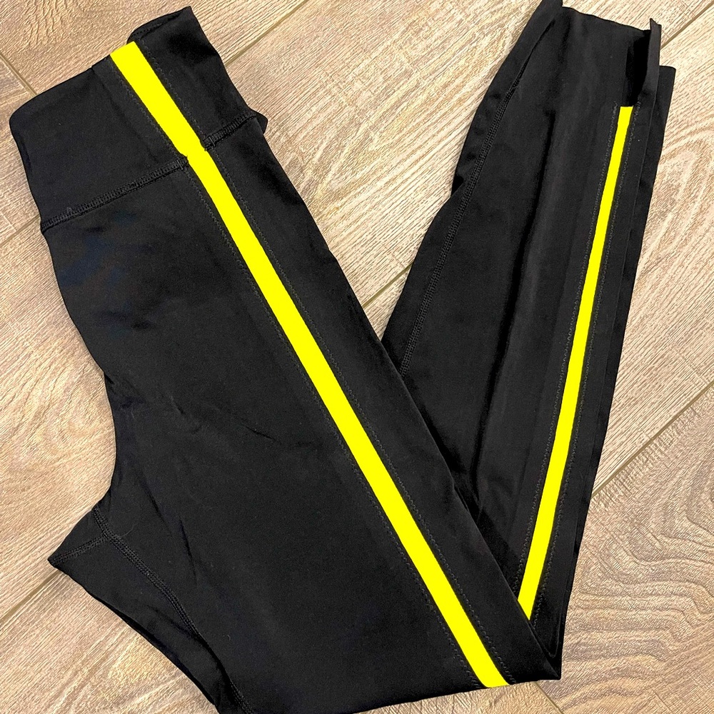 Zyia Black Neon Luxe Leggings
